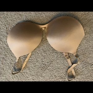 VS Body By Victoria Push Up Plunge 38D